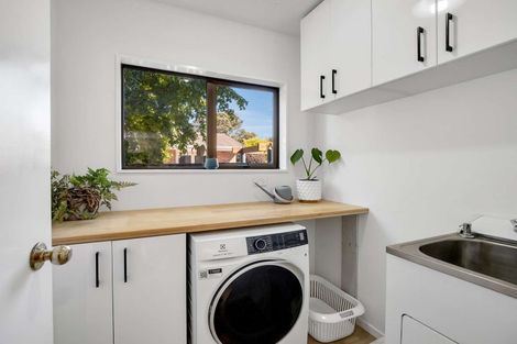 Photo of property in 21 Leeston Road, Springston, 7616