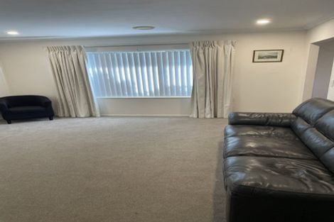 Photo of property in 68 Kapanui Road, Waikanae, 5036
