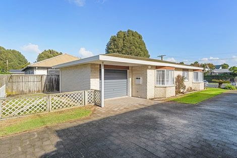 Photo of property in 31 Fitzroy Road, Fitzroy, New Plymouth, 4312