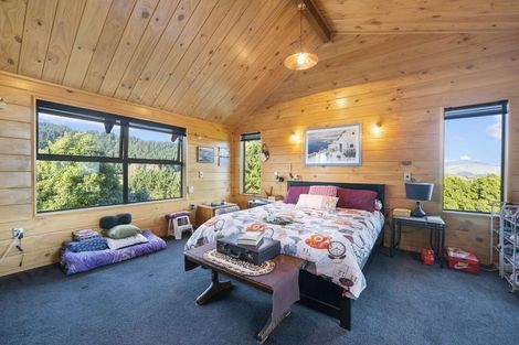 Photo of property in 63 Sunglo Terrace, Otaki, 5512