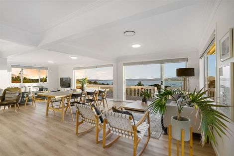 Photo of property in 128 Rangatira Road, Beach Haven, Auckland, 0626