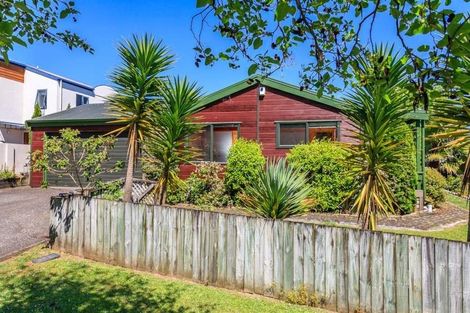 Photo of property in 79 Fernhill Way, Oteha, Auckland, 0632