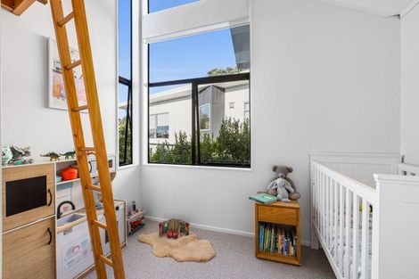 Photo of property in 28 Maori Hut Road, Red Beach, 0932