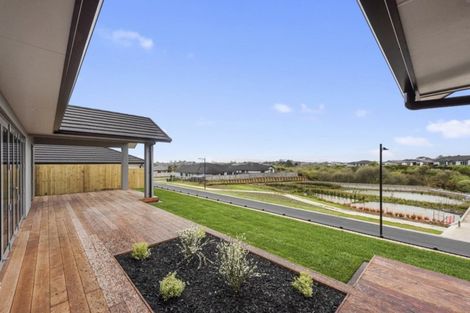 Photo of property in 3 Bosun Place, Te Atatu Peninsula, Auckland, 0610