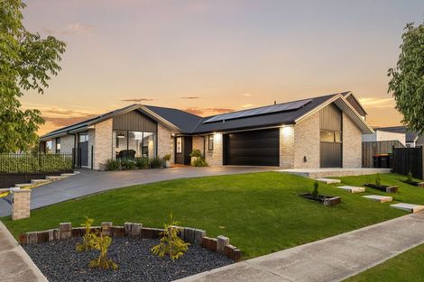 Photo of property in 62 The Esplanade, Pegasus, 7612