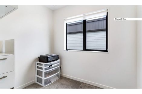 Photo of property in 3b Sheralee Place, Bucklands Beach, Auckland, 2014