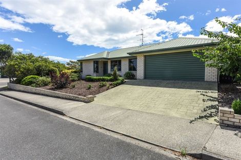 Photo of property in 27 Kingsford Drive, Stoke, Nelson, 7011