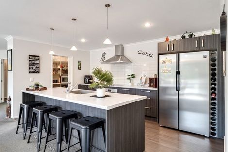 Photo of property in 187 Belfast Road, Belfast, Christchurch, 8051