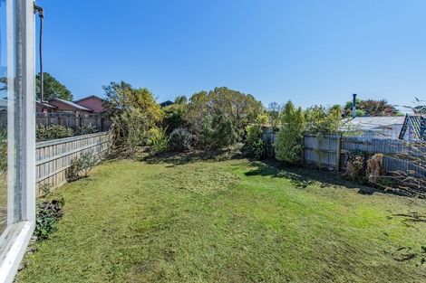 Photo of property in 5 Beach Crescent, Waikuku Beach, 7473