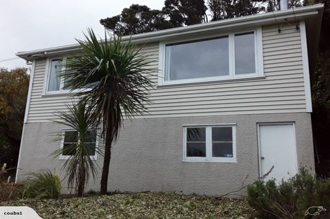 Photo of property in 79 Maungaraki Road, Korokoro, Lower Hutt, 5012
