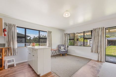 Photo of property in 616 Abel Tasman Drive, Clifton, Takaka, 7183