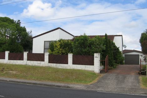 Photo of property in 59 Luckens Road, West Harbour, Auckland, 0618