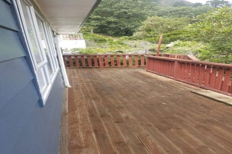 Photo of property in 5b Angle Street, Picton, 7220