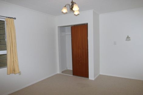 Photo of property in 2 Princeton Road, Raumati Beach, Paraparaumu, 5032