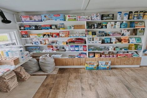 Photo of property in 2 River Road, Hector, 7822