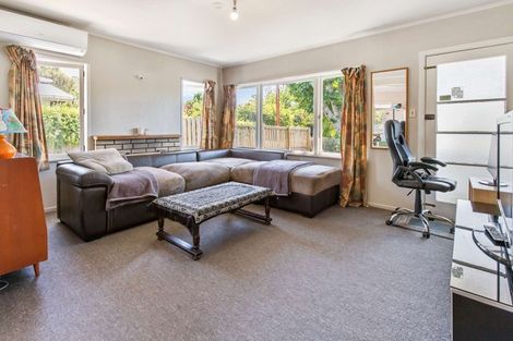 Photo of property in 26 Island View Road, Western Heights, Rotorua, 3015