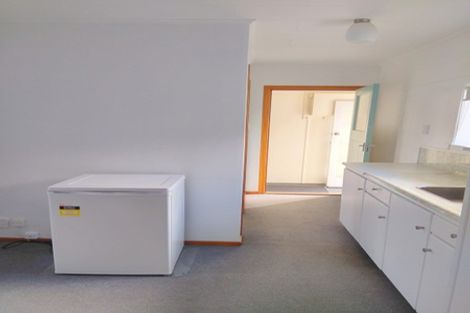 Photo of property in 25 Fulford Street, New Plymouth, 4310