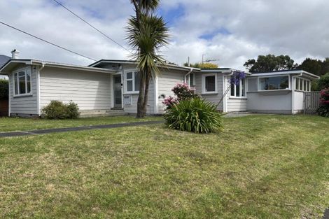 Photo of property in 32 Bignell Street, Gonville, Whanganui, 4501