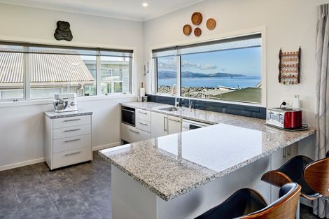 Photo of property in 67 Mulberry Street, Maungaraki, Lower Hutt, 5010