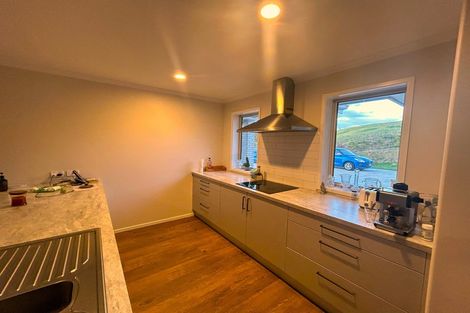 Photo of property in 61 Pineleigh Drive, Poraiti, Napier, 4182