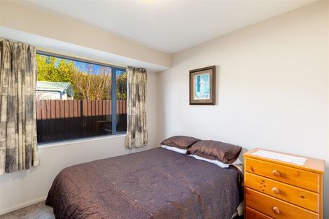 Photo of property in 8 Carinya Lane, Heathcote Valley, Christchurch, 8022