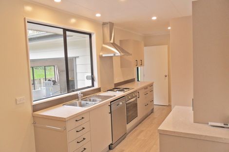 Photo of property in 32 Matheson Road, Wellsford, 0900