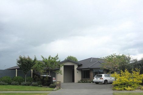 Photo of property in 19 Excalibur Place, Burwood, Christchurch, 8083