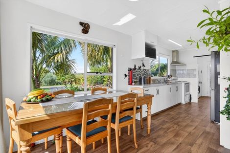 Photo of property in 252 Oneriri Road, Kaiwaka, 0573