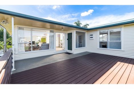 Photo of property in 30 Gardner Avenue, New Lynn, Auckland, 0600