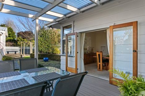 Photo of property in 27 Marian Drive, Inner Kaiti, Gisborne, 4010