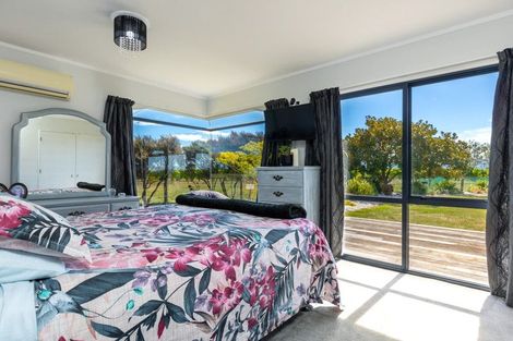 Photo of property in 445 Dillons Point Road, Dillons Point, Blenheim, 7273