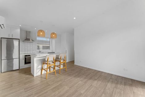 Photo of property in 6 Te Moau Avenue, Parakai, 0830