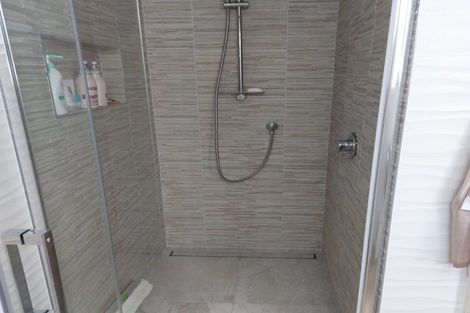 Photo of property in 27 Hona Street, Waikanae Beach, Waikanae, 5036