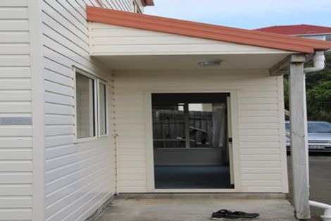 Photo of property in 106a Moorefield Road, Johnsonville, Wellington, 6037