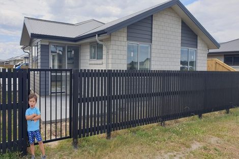 Photo of property in 21 Royal Crescent, Papamoa, 3118