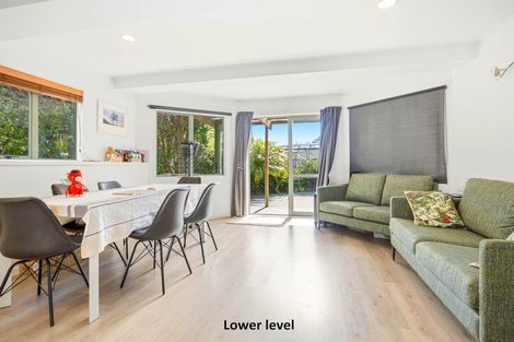 Photo of property in 938 East Coast Road, Northcross, Auckland, 0630