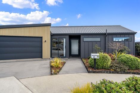 Photo of property in 41 Huntaway Close, Stoke, Nelson, 7011