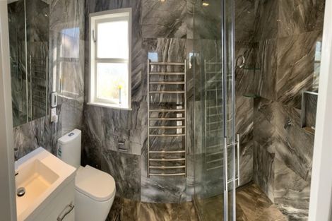 Photo of property in 51 Cargill Street, Papakura, 2110