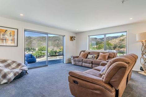 Photo of property in 26 Naylor Street, Clyde, 9330