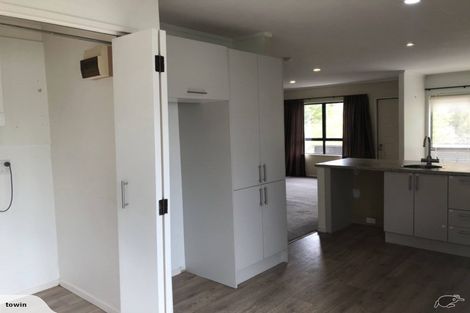 Photo of property in 48 Topliss Drive, Northcross, Auckland, 0632