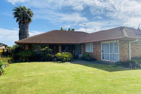 Photo of property in 10 Aclare Place, East Tamaki, Auckland, 2016