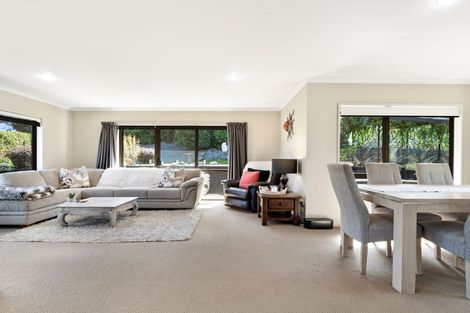 Photo of property in 122 Iles Road, Lynmore, Rotorua, 3010