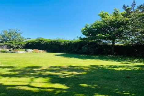 Photo of property in 16 Kennedys Bush Road, Halswell, Christchurch, 8025