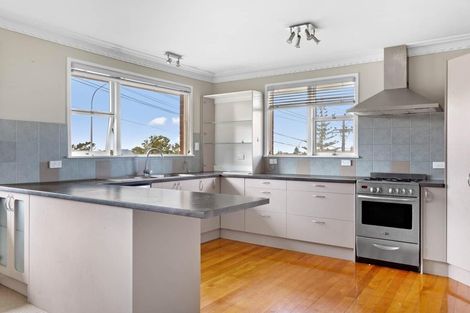 Photo of property in 44 Waipa Street, Birkenhead, Auckland, 0626