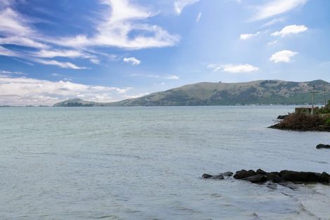 Photo of property in 118 Otakou Golf Course Road, Otakou, Dunedin, 9077