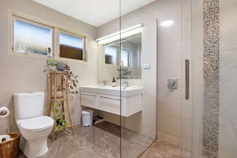 Photo of property in 15 Hathor Street, Pomare, Rotorua, 3015