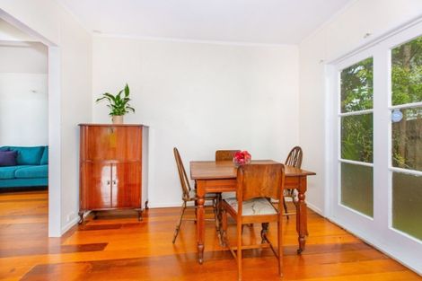 Photo of property in 13 Main Road, Raglan, 3225