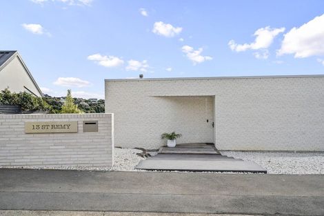 Photo of property in 13 Saint Remy Lane, Redcliffs, Christchurch, 8081