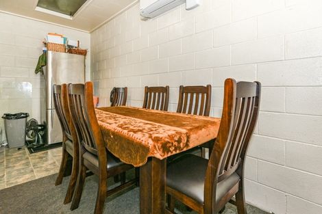 Photo of property in 209 King Street South, Hastings, 4122