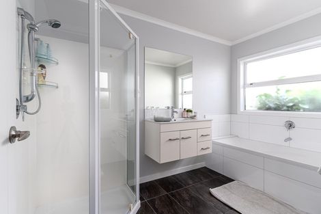 Photo of property in 15 Sika Avenue, Feilding, 4775